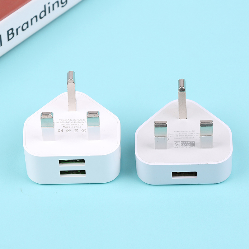 Phone Accessories Design - Adattatore universale per caricabatterie da muro
