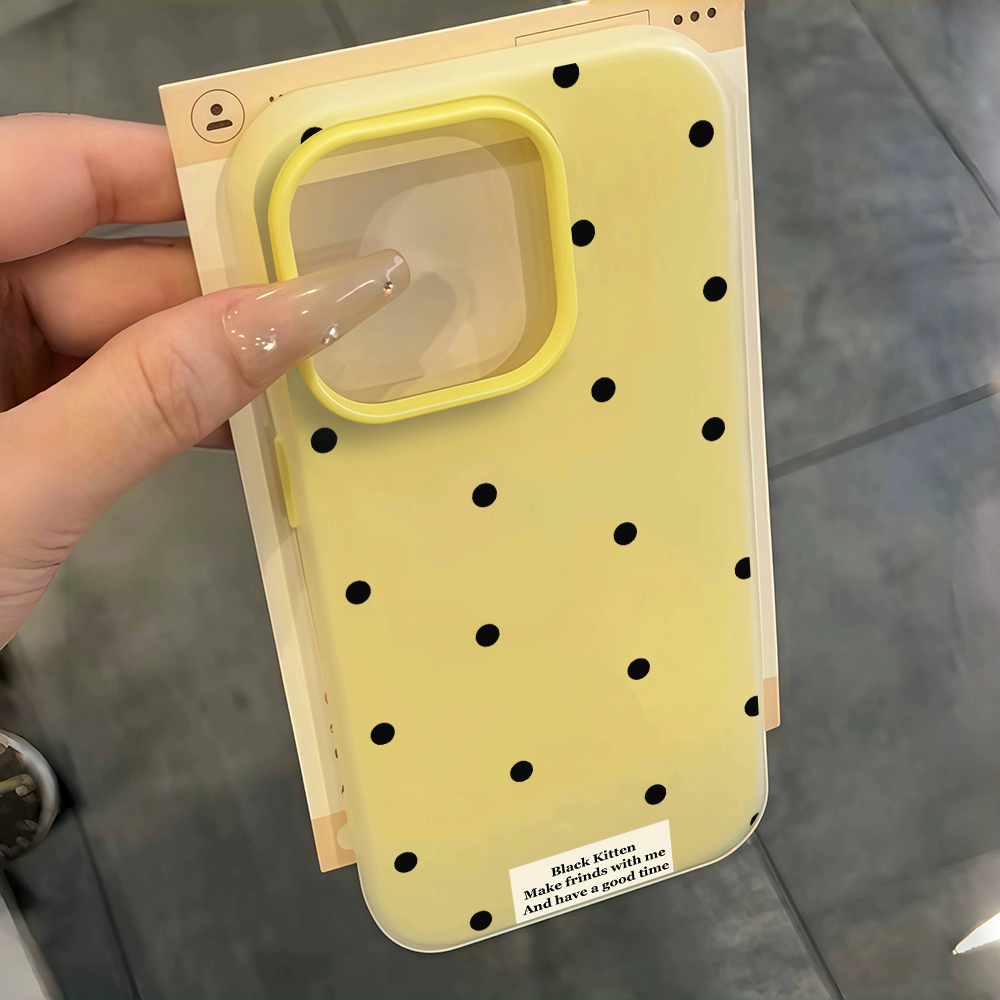 Custodie Minimaliste a Pois pe - X Phone Accessories recensione e prezzo