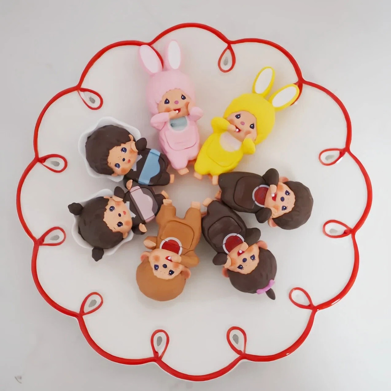 Figurina Anime Mengqiqi in Pos - Phone Accessories Doll recensione e prezzo