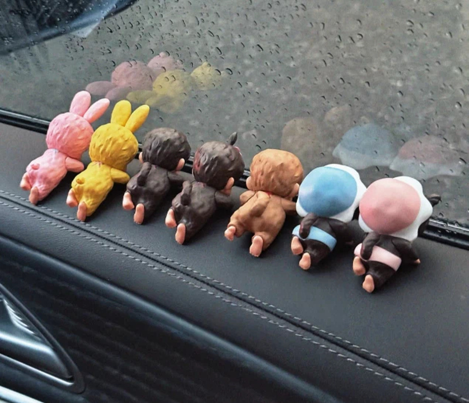 Figurina Anime Mengqiqi in Pos - Phone Accessories Doll recensione e prezzo
